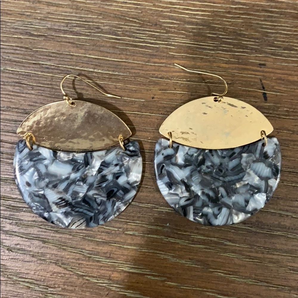 Gold and tortoise earrings